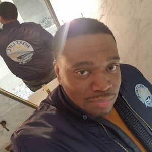 Meet your Posher, Raymond